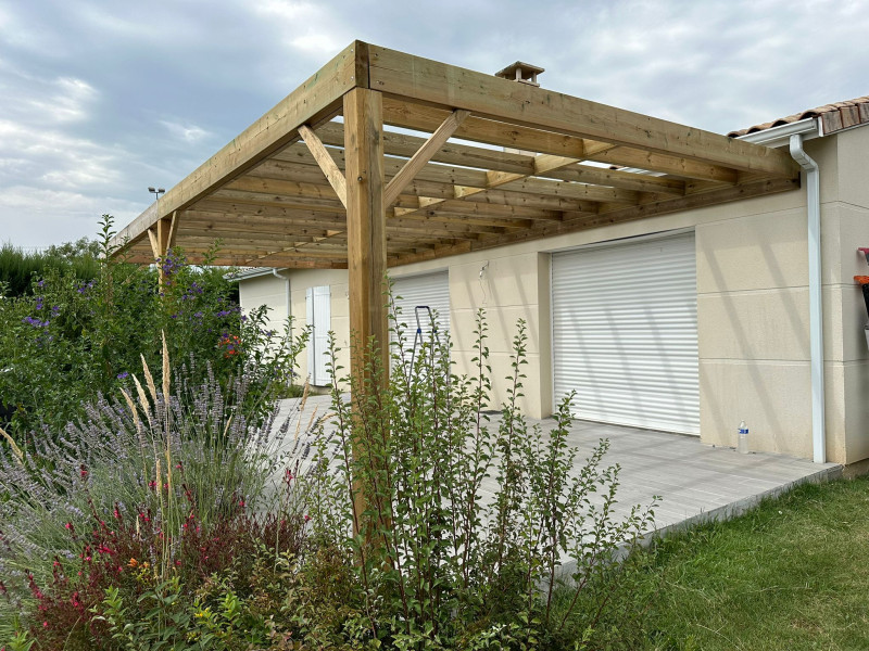 Construction d'une pergola en bois autoclave a gujan mestras sur le bassin d'arcachon